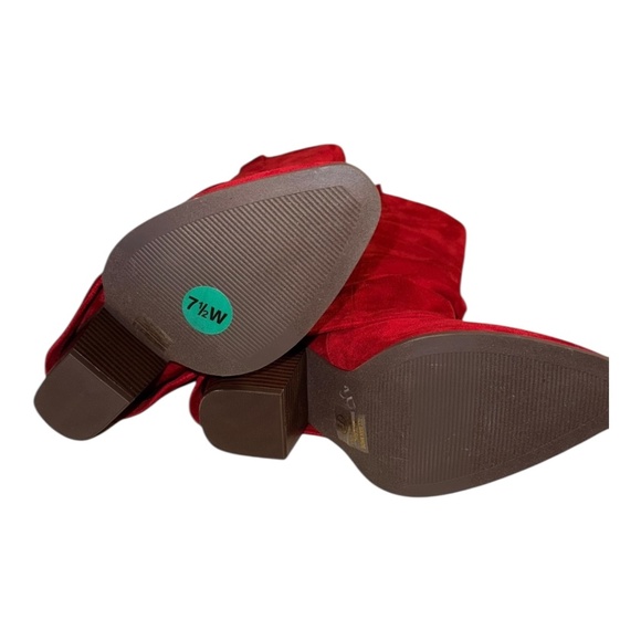 Beautiful Red Knee High Boots - Picture 9 of 11